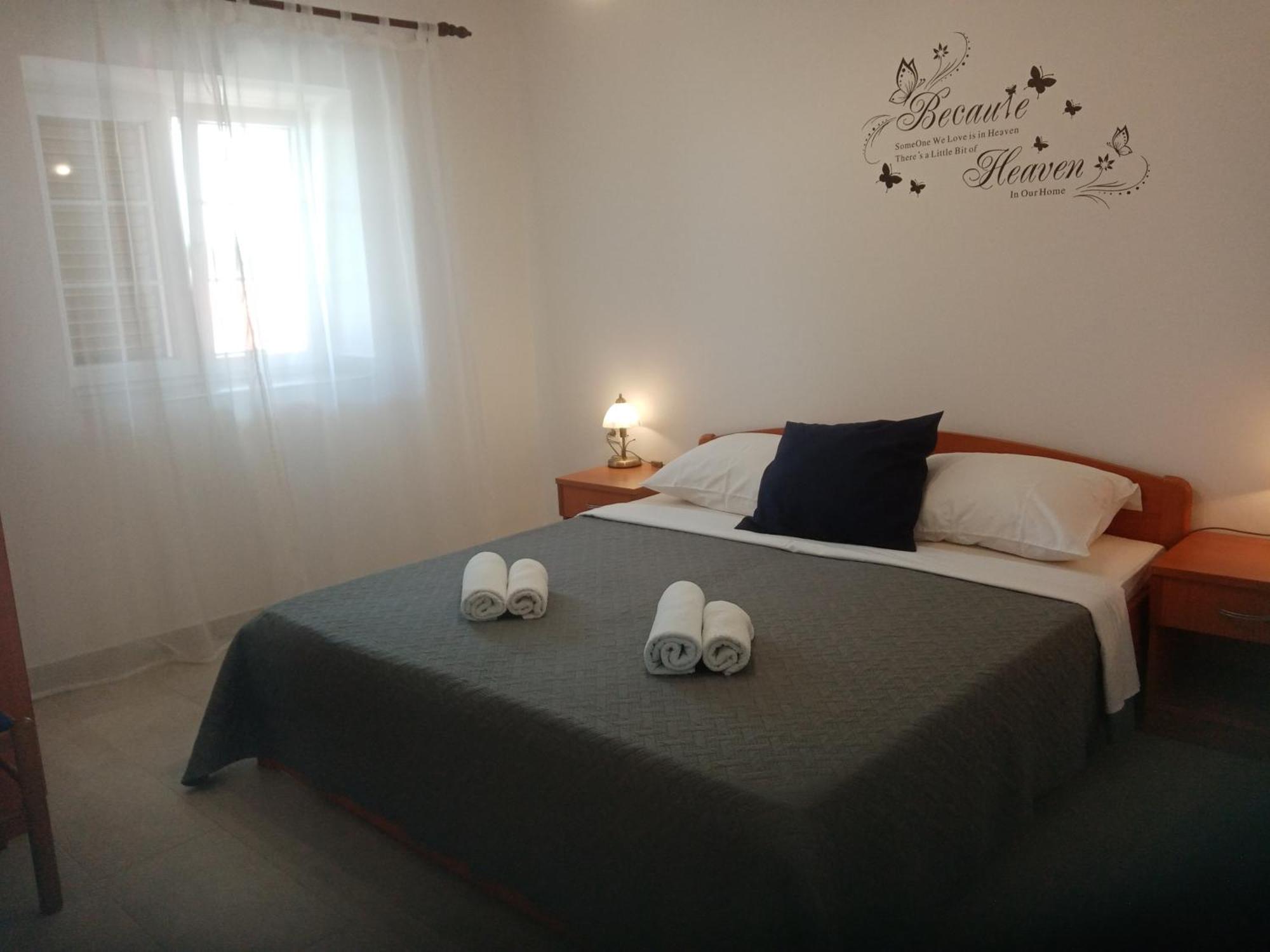 Apartment Marina Lopar