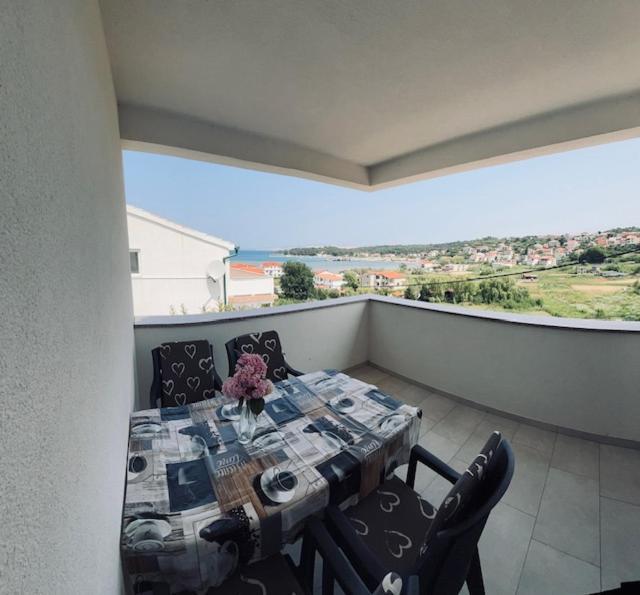 Apartment Marina *