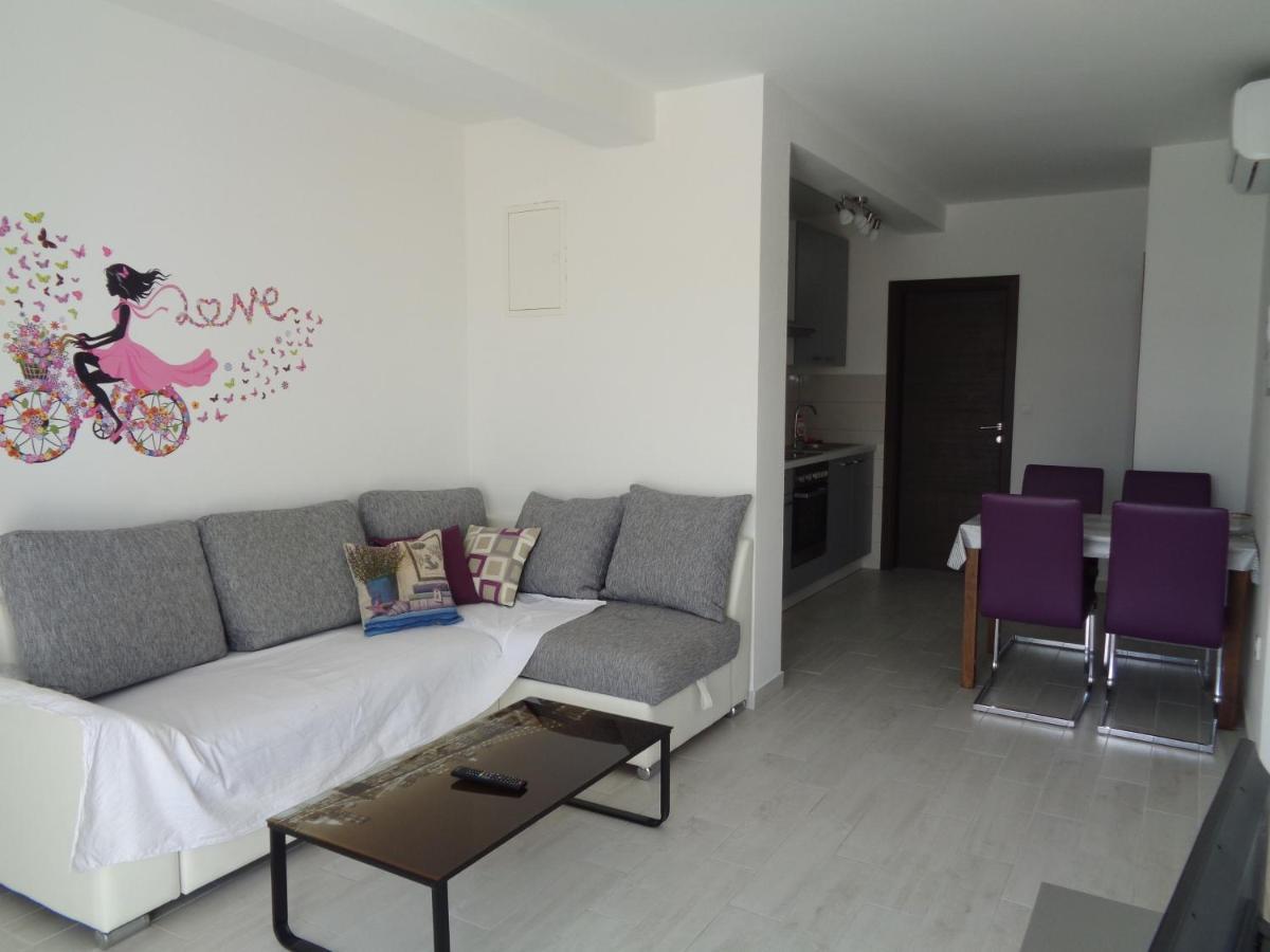 Apartment Marina